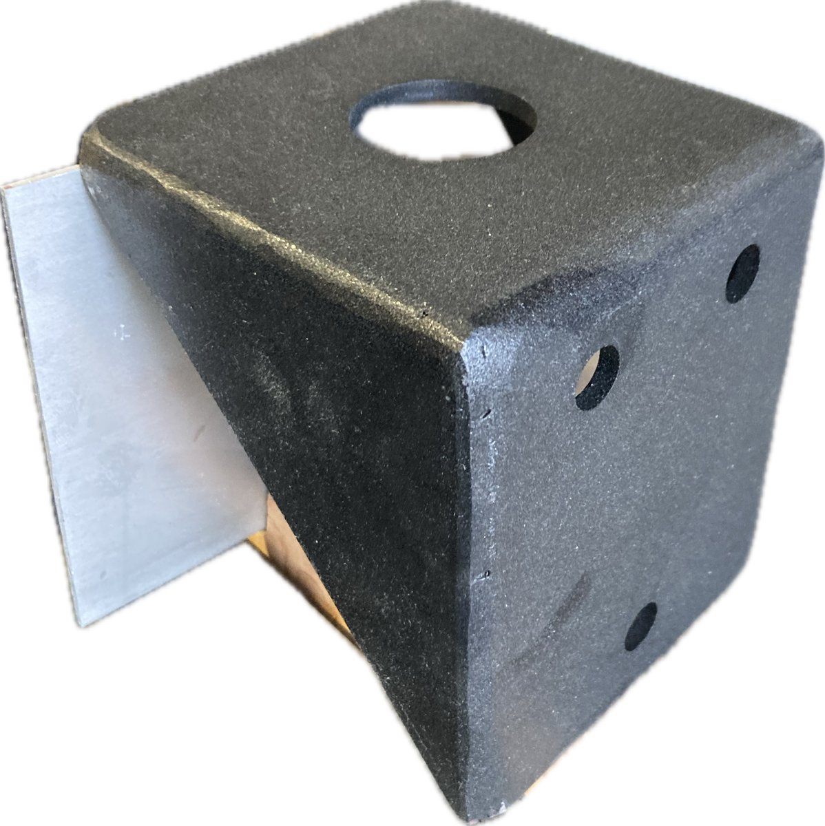 Ambulance module mount or outrigger bracket