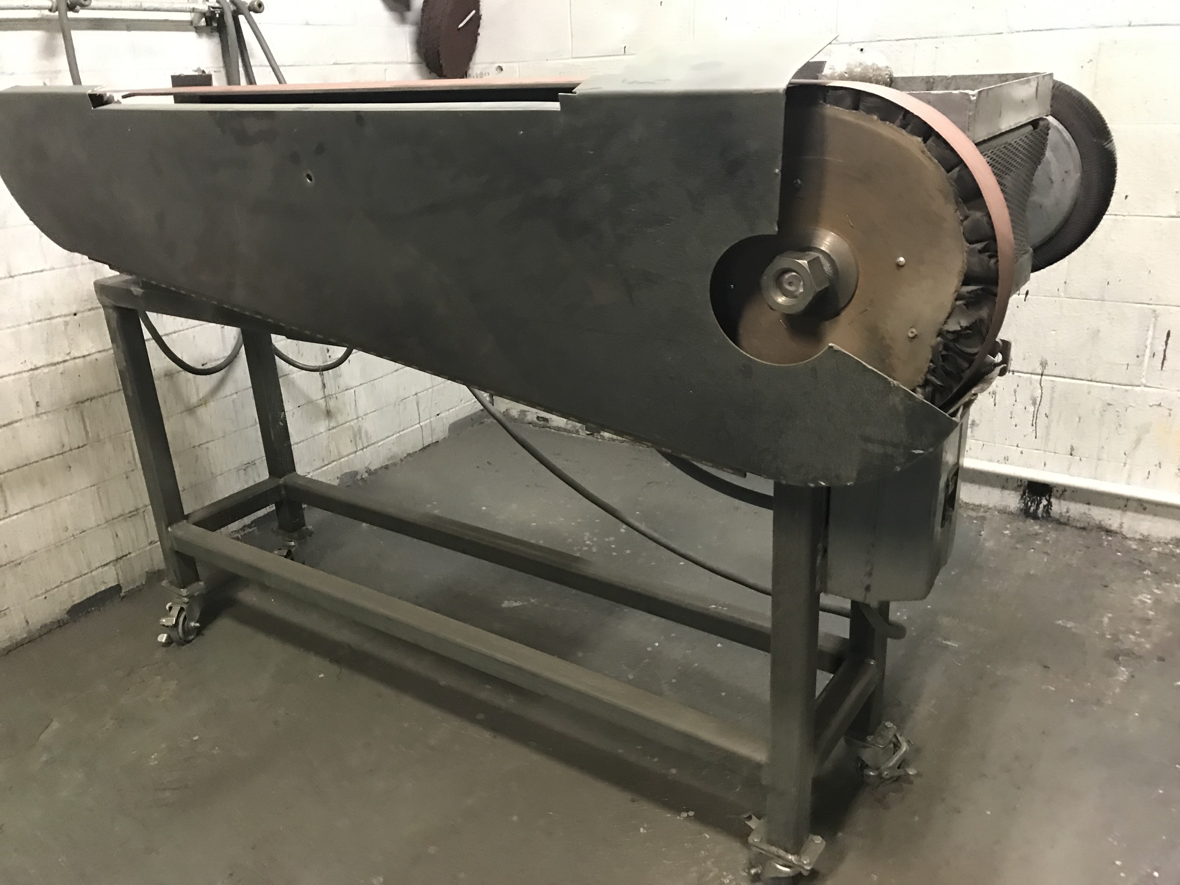 Belt sander