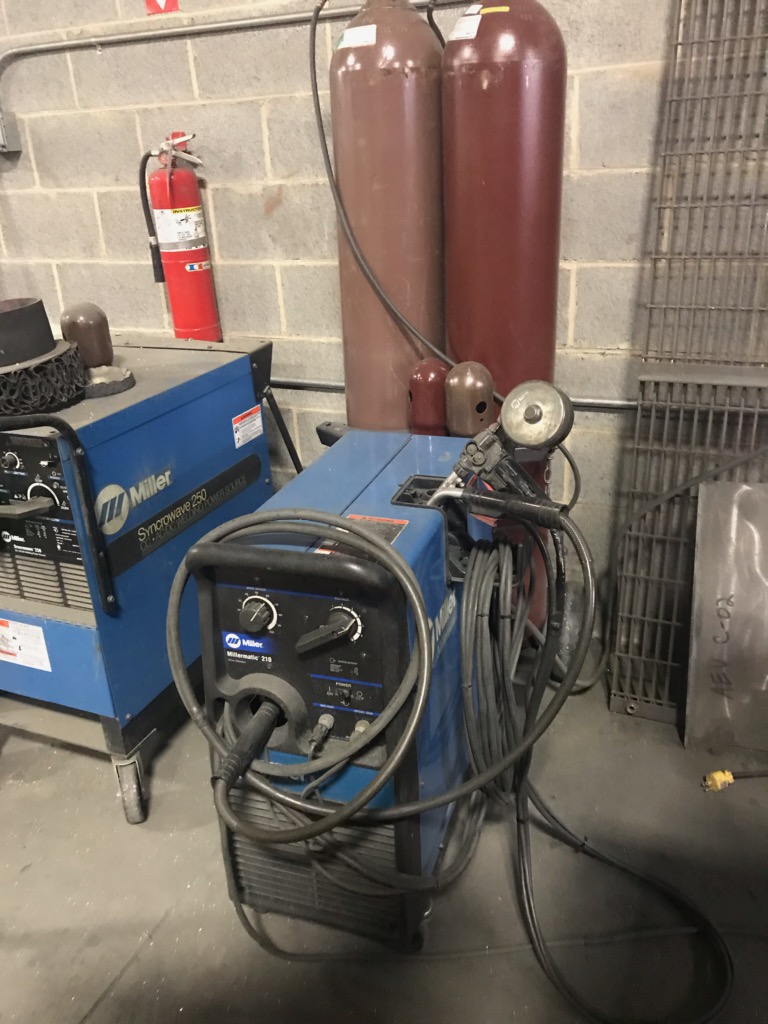 Miller Trailblazer 302